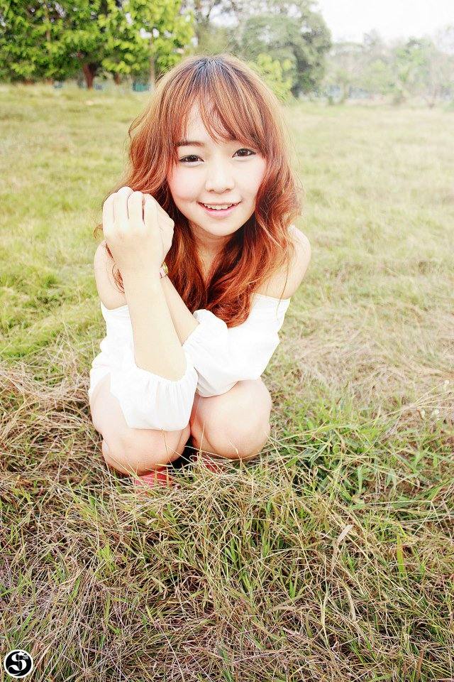 น่ารักปนเซ็กซี่ แบบฉบับเอมมี่ เดวา !