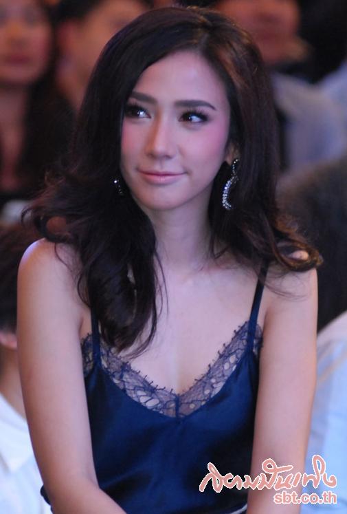 อั้ม พัชราภา : สวย เริ่ด เชิด ไม่โสด