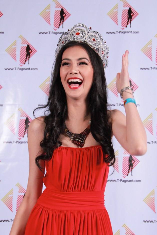 น้องมายด์ เชิญชวนสมัคร มิสยูนิเวิร์สไทยแลนด์ 2013