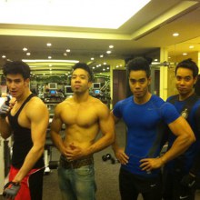 หนุ่มๆหุ่นล่ำๆ ชุดที่ 1