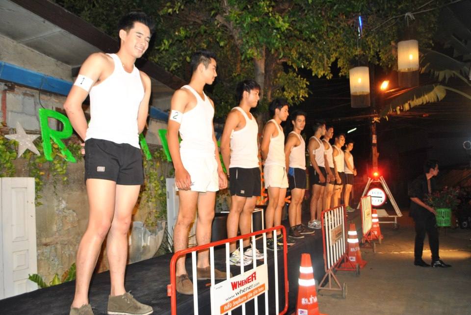 ชอบผู้ชายใส่ชุดกีฬาประกวดแบบนี้อะใครชอบบ้าง