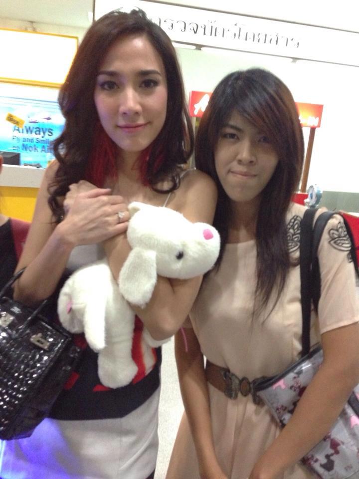 อั้ม พัชราภา@งานโตโยต้า สุราษฎร์ธานี