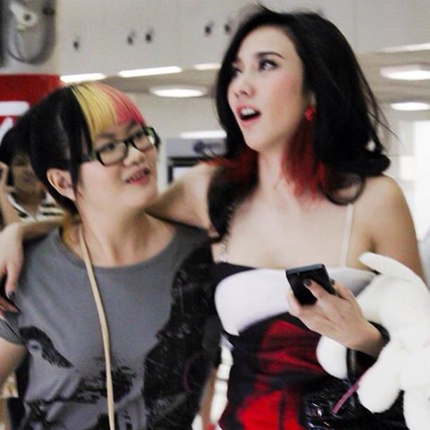 อั้ม พัชราภา@งานโตโยต้า สุราษฎร์ธานี