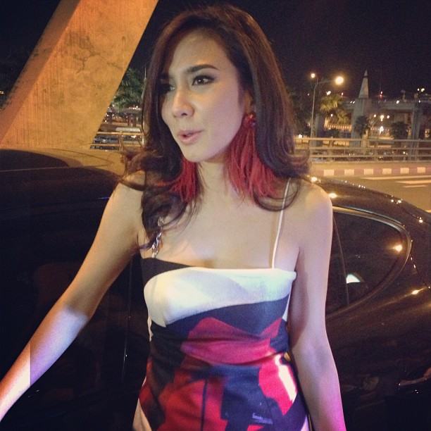 อั้ม พัชราภา@งานโตโยต้า สุราษฎร์ธานี