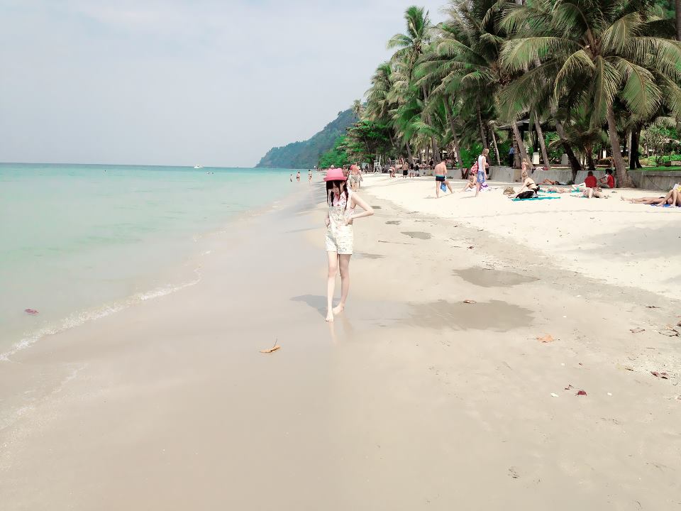 Sylvia Subkuakull สวย ขาว หุ่นดี