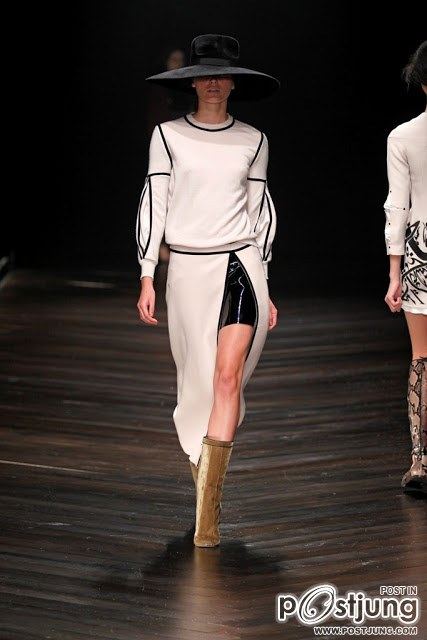 Marios Schwab Womenswear Autumn/Winter 2013