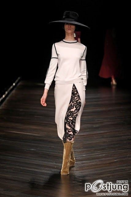 Marios Schwab Womenswear Autumn/Winter 2013