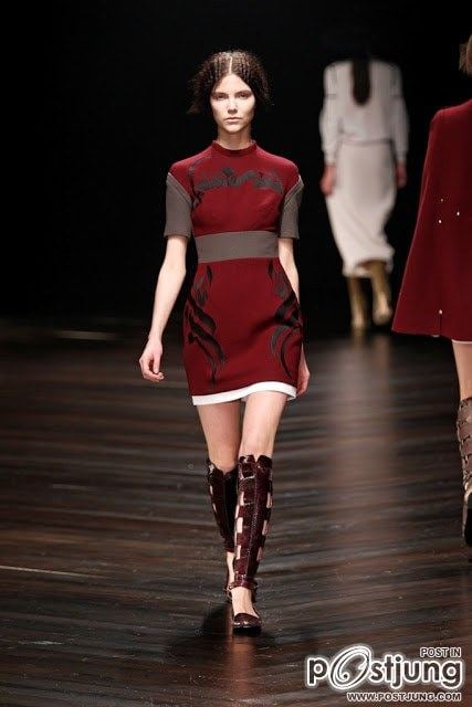 Marios Schwab Womenswear Autumn/Winter 2013