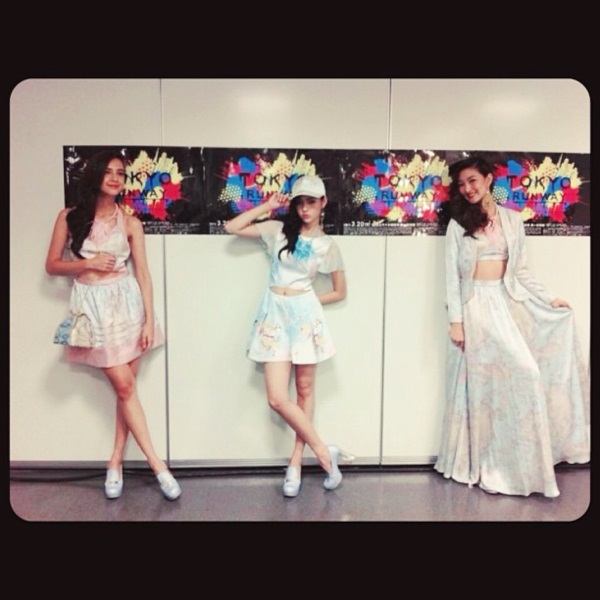 เก็บตก! แพนเค้ก - ซาร่า - มุก เดินแบบงานโตเกียว รันเวย์ 2013