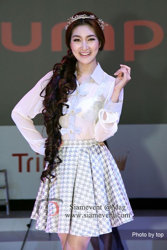 "แพนเค้ก-เขมนิจ" Triumph "MAKE WAVE Inspiring Resort Trend 2013"