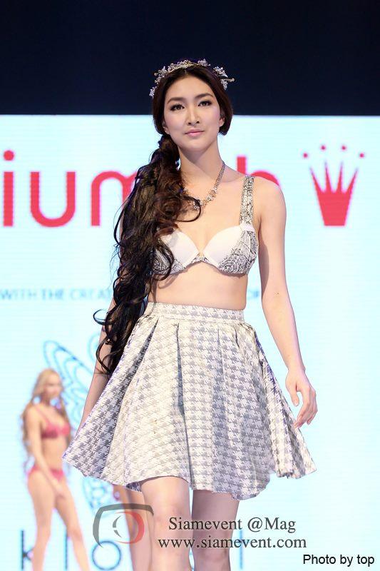 "แพนเค้ก-เขมนิจ" Triumph "MAKE WAVE Inspiring Resort Trend 2013"