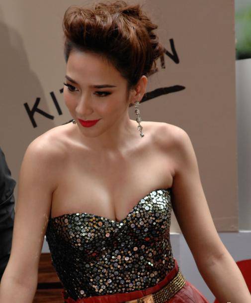 อั้ม พัชฯ งานนี้จัดเต็มไปเลย ^^