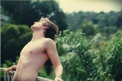 ฝันถึงหนุ่มหล่อ