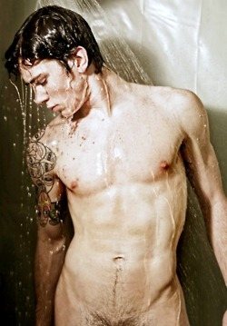 ฝันถึงหนุ่มหล่อ