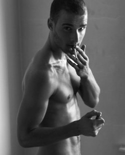 ฝันถึงหนุ่มหล่อ