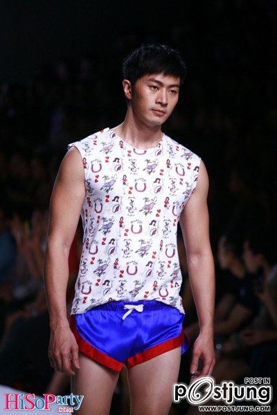 Zenithorial@ ELLE Fashion Week 2011