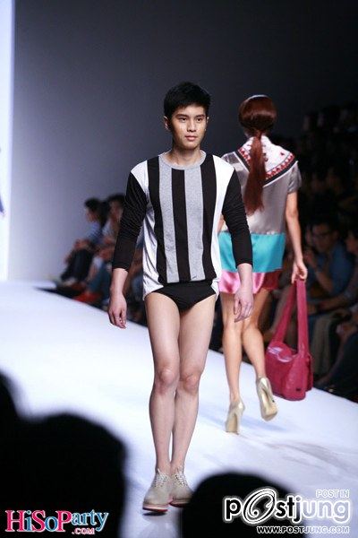 Zenithorial@ ELLE Fashion Week 2011