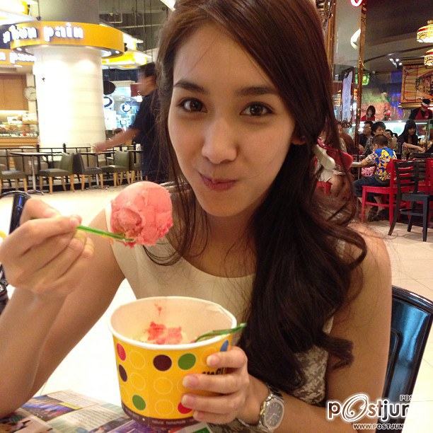 update instagram มิน พีชญา