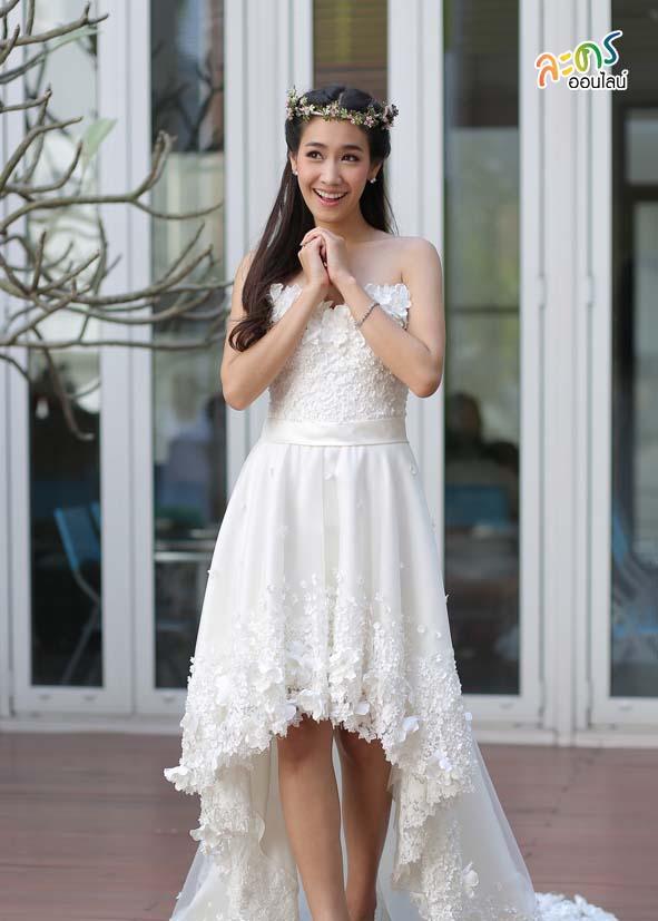 "ซินเดอเรลล่ารองเท้าแตะ"