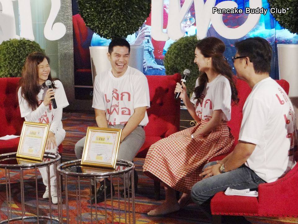 แพนเค้ก กับ สารวัตรหมี โครงการเลิกเพื่อพ่อ FM สวพ.91 - 23/03/13