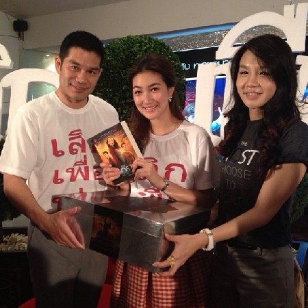 แพนเค้ก กับ สารวัตรหมี โครงการเลิกเพื่อพ่อ FM สวพ.91 - 23/03/13