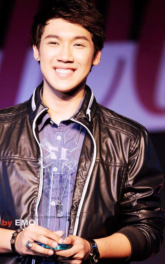 แกงส้ม the star8