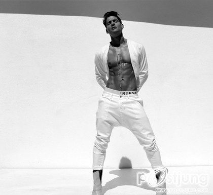 Logan Taylor for Rufskin Collection 2013 : HQ images