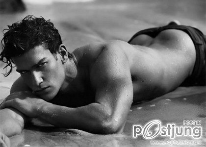 Kaylan Morgan by Giampaolo Sgura