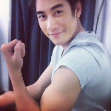 เคน หล่อ กล้ามแน่นปึ้ก