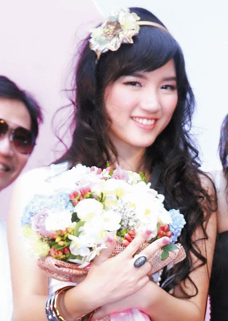 น้องดาต้า สาวสวยเสียงดี น่ารัก