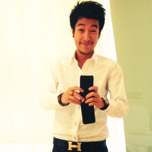 จิมมี่ "ผู้ชายข้ามเพศ" หรือ "ทอมหล่อ" ที่กำลังโด่งดังในตอนนี้