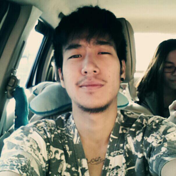 จิมมี่ "ผู้ชายข้ามเพศ" หรือ "ทอมหล่อ" ที่กำลังโด่งดังในตอนนี้