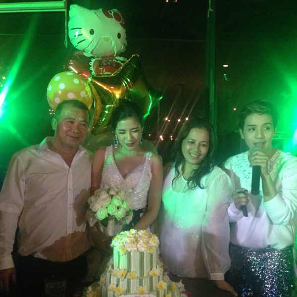 ใบเตย อาร์สยาม จัดปาร์ตี้วันเกิด แซ่บเวอร์