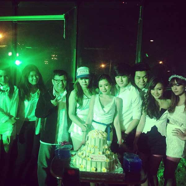 ใบเตย อาร์สยาม จัดปาร์ตี้วันเกิด แซ่บเวอร์