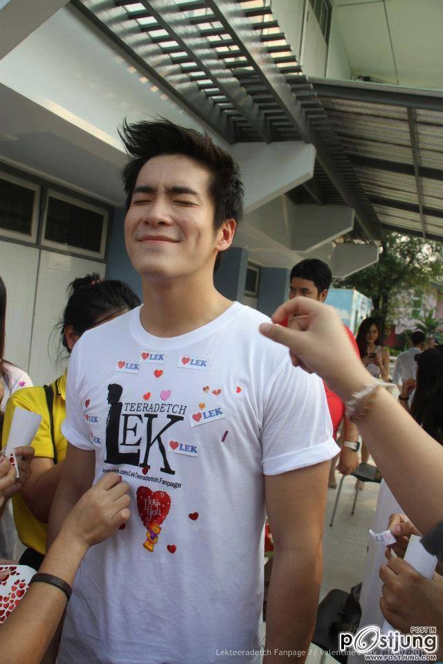 อาเล็ก  ธีรเดช รอยยิ้มทุกกริยาบทน่ารักๆ