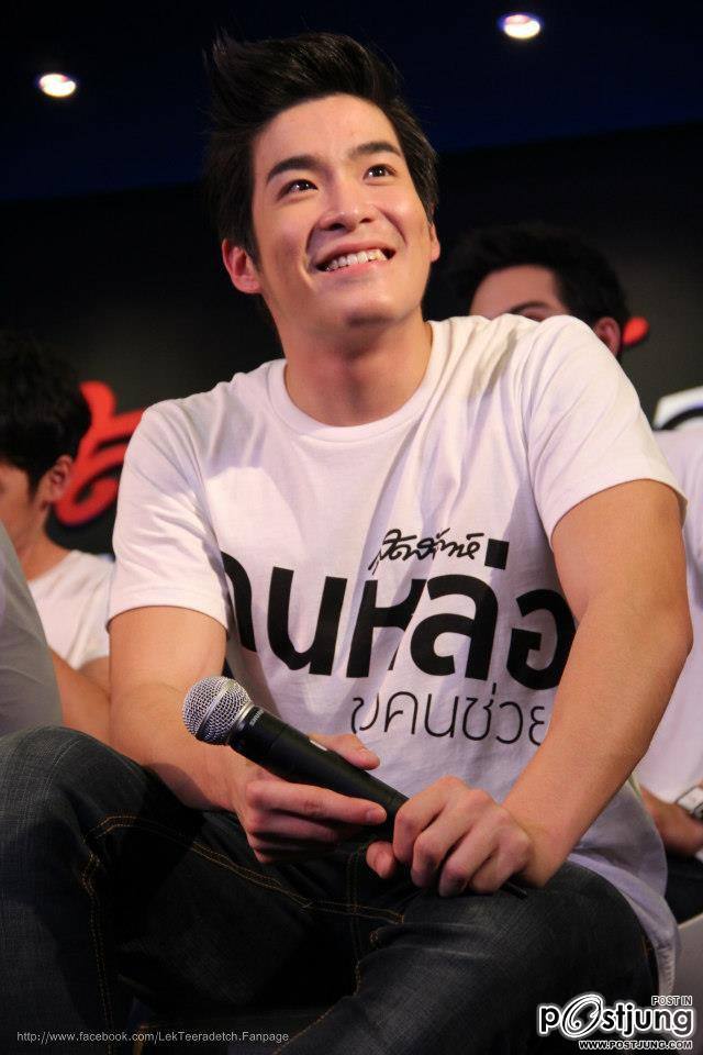 อาเล็ก  ธีรเดช รอยยิ้มทุกกริยาบทน่ารักๆ