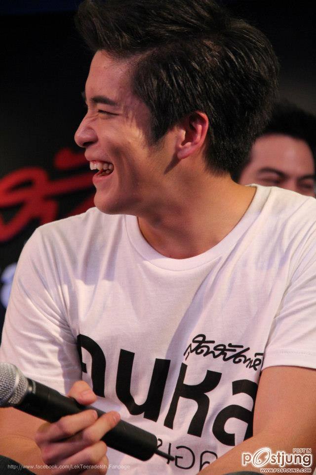 อาเล็ก  ธีรเดช รอยยิ้มทุกกริยาบทน่ารักๆ