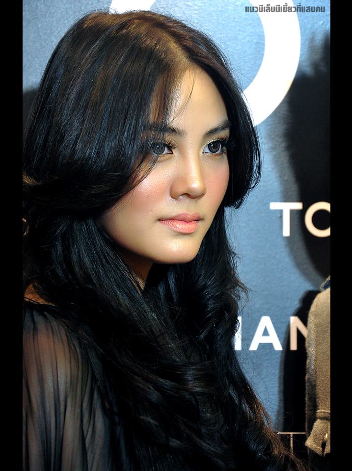 ดารา ก่อน และ หลังแต่งหน้า