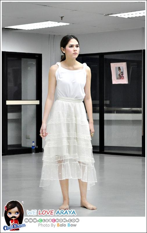 ดารา ก่อน และ หลังแต่งหน้า