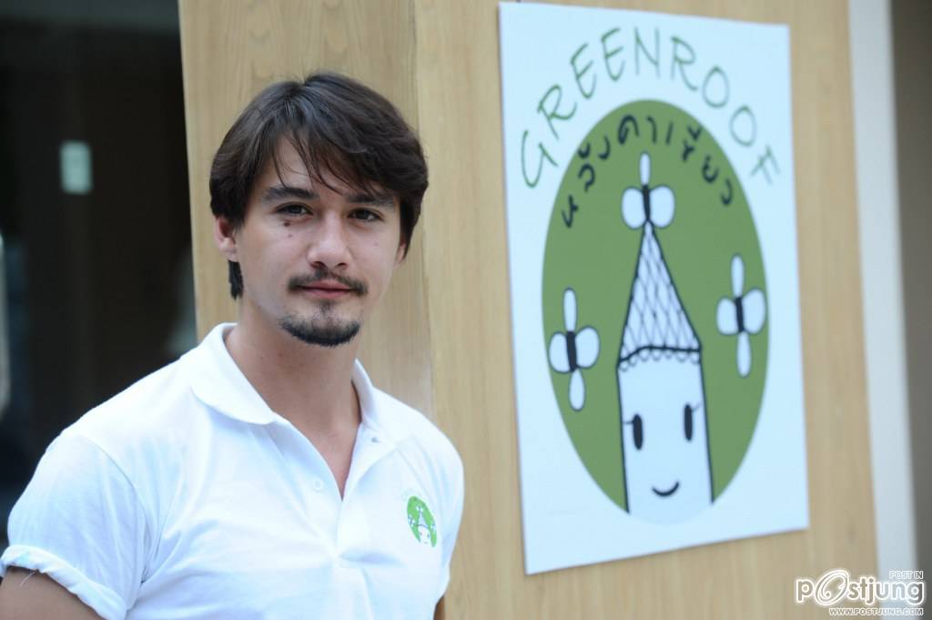 อนันดาเท่ที่หนึ่งพระเอกหนัง