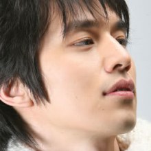 ลีดองวุค