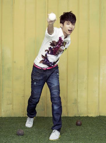 Infinite Man in love