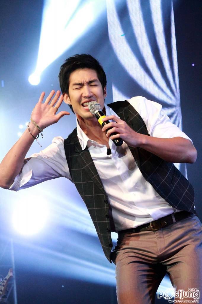 พี่เดี่ยวแค่เห็นหน้าก้อฟิน หลงรักผุ้ชายคนนี้