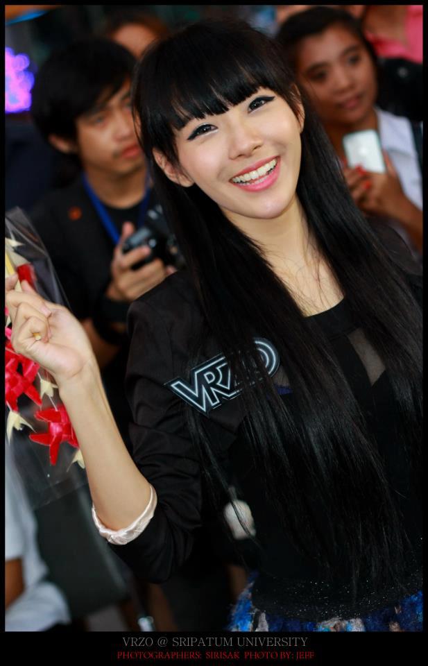 'ทับทิม มัลลิกา' พิธีกรสาวสวยจาก VRZO !!!