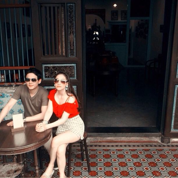 ฟลุค ควง นาตาลี สวีทเล็ก ๆ พาหนีเที่ยวภูเก็ต