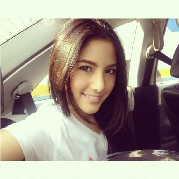 ดาราสาวลูกครึ่ง