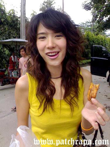 อั้ม พัชราภา : จะ พ.ศ. เธอยังสวยไม่สร่าง ^_^