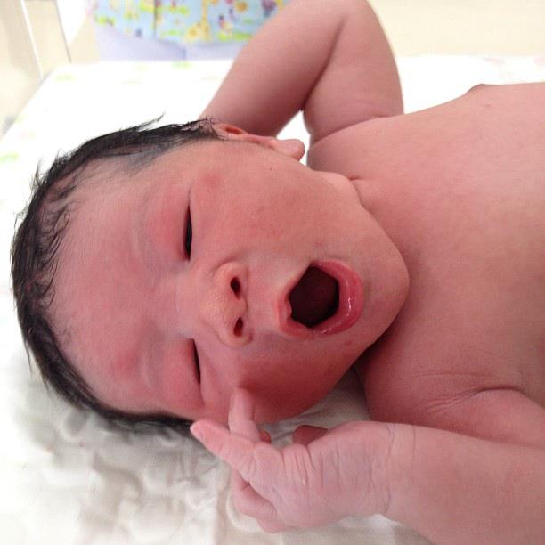 ป๋อ เฮ! เอ๋ พรทิพย์ คลอด น้องภูดิศ ลูกชายคนแรกแล้วจ้า