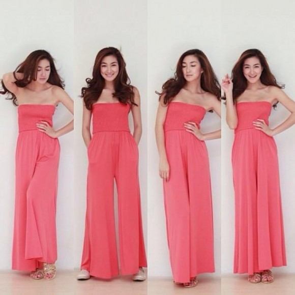 แพนเค้ก กับชุดสีแดงแรงๆเริ่ดๆ