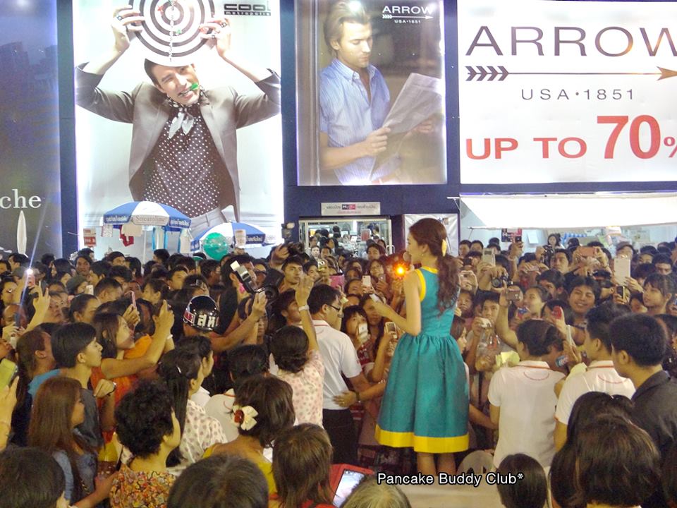 แพนเค้ก งานกาชาด - 30/03/13